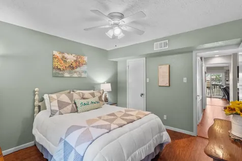 659 Davis Road League City TX 77573