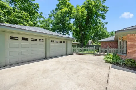 603 Alcorn Street Sugar Land TX 77478