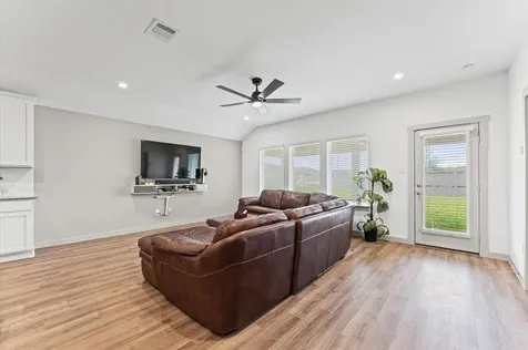 903 Curly Angora Court Rosharon TX 77583