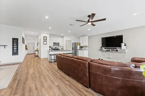 903 Curly Angora Court Rosharon TX 77583