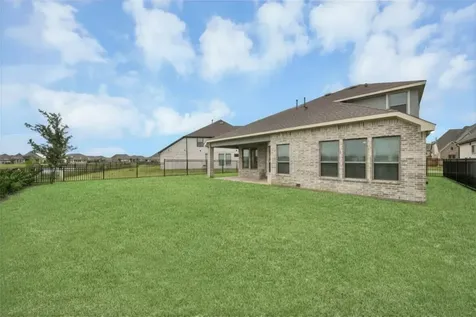 584 Santa Rosa Hills Drive Katy TX 77493