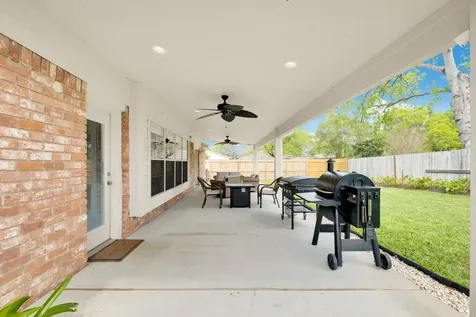 16603 Rigger Lane Houston TX 77062