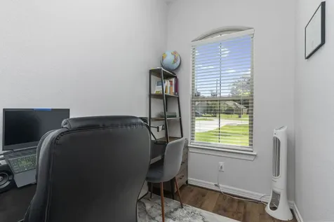 10921 Oriole Place Conroe TX 77385