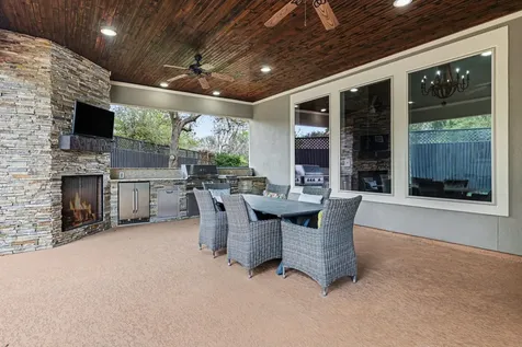 9922 Vintage Villa Drive Houston TX 77070
