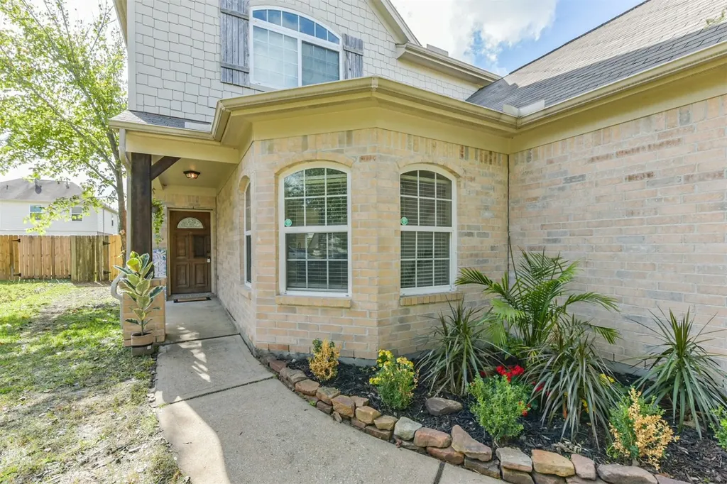 1810 Sun Point Court Humble TX 77396
