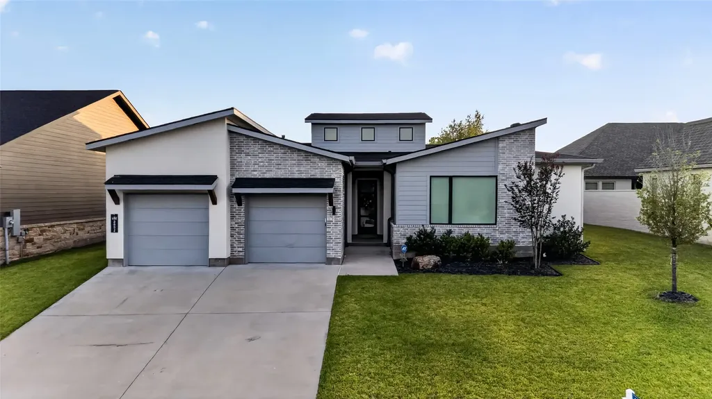2852 Persimmon Ridge Court Bryan TX 77807