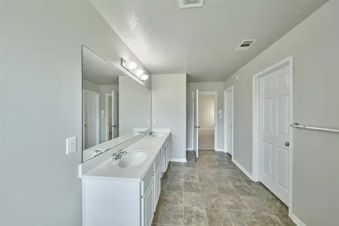 9935 Knob Hollow Way Conroe TX 77385