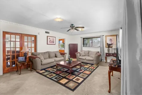 104 Avenue E Highlands TX 77562