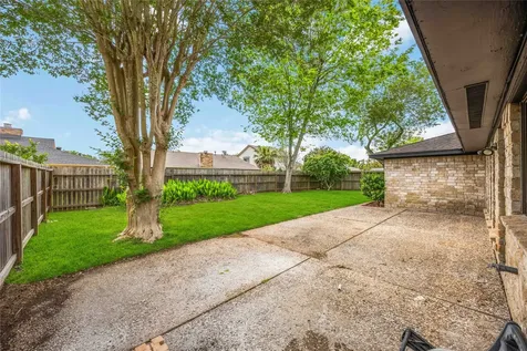 2543 Sage Brush Lane Sugar Land TX 77479