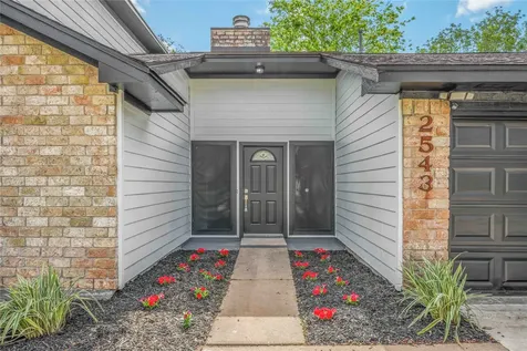 2543 Sage Brush Lane Sugar Land TX 77479