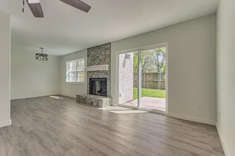 12239 Glenview Drive Montgomery TX 77356