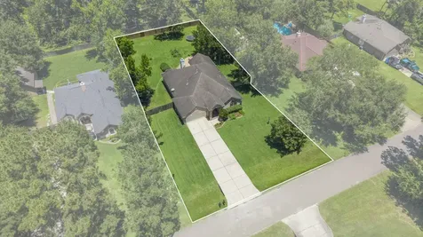7210 Ramblewood Drive Magnolia TX 77354