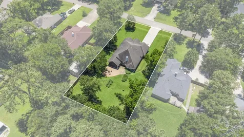 7210 Ramblewood Drive Magnolia TX 77354