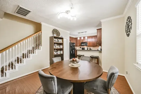 1430 W 24th Street Houston TX 77008