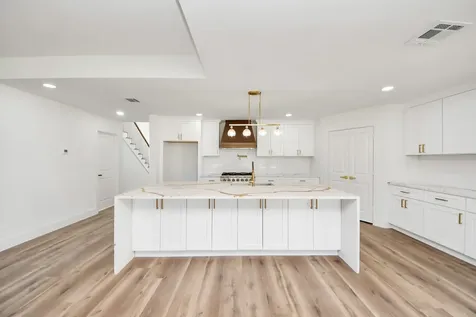 22 Presidio Montgomery TX 77356