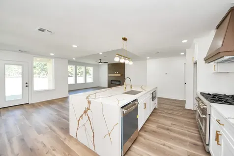 22 Presidio Montgomery TX 77356