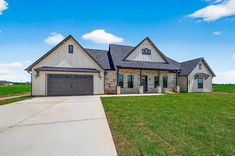 484 Angus Trail Angleton TX 77515