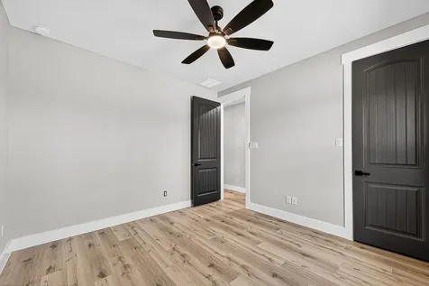 484 Angus Trail Angleton TX 77515