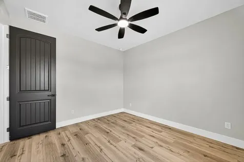 484 Angus Trail Angleton TX 77515