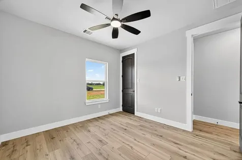 484 Angus Trail Angleton TX 77515