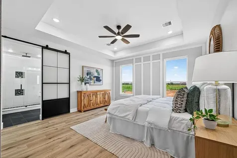 484 Angus Trail Angleton TX 77515