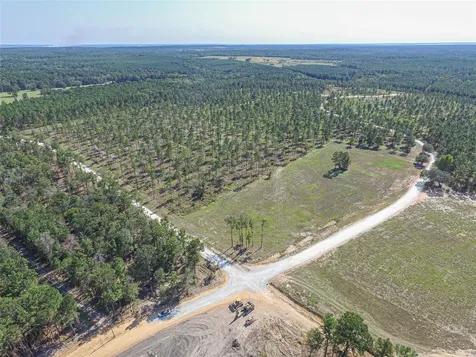 002 Lucky 13 Road Livingston TX 77351