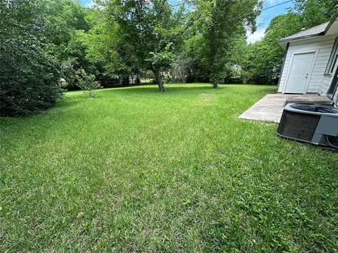 3813 James Avenue Waco TX 76711