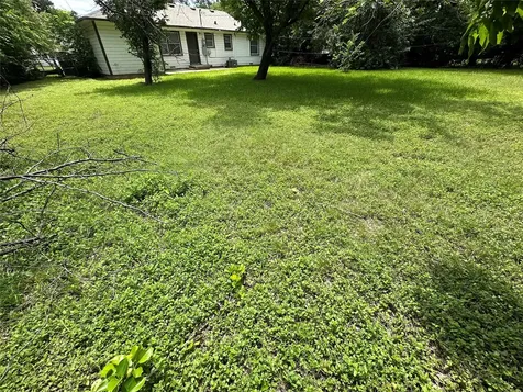 3813 James Avenue Waco TX 76711