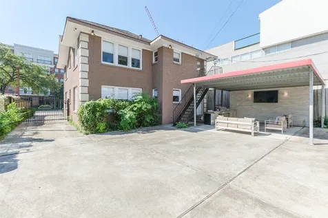 1716 Richmond Avenue 2 Houston TX 77098