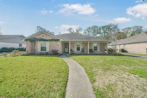 8415 Braesdale Lane Houston TX 77071