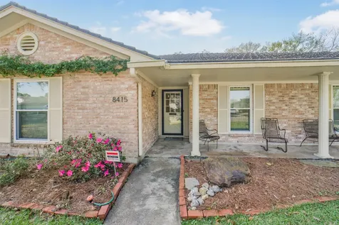 8415 Braesdale Lane Houston TX 77071