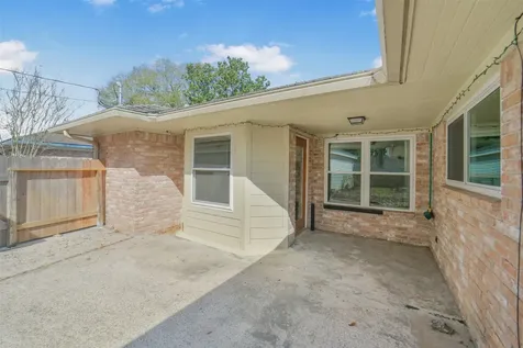 8415 Braesdale Lane Houston TX 77071