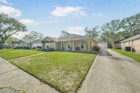 8415 Braesdale Lane Houston TX 77071