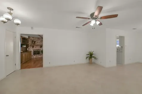 8415 Braesdale Lane Houston TX 77071