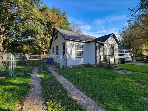 1113 San Jacinto Street Rosenberg TX 77471
