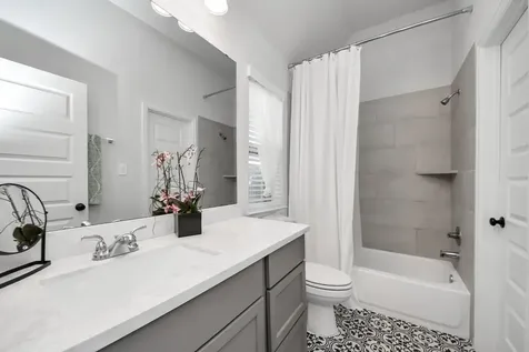 1311 Hudgins Pass Richmond TX 77469