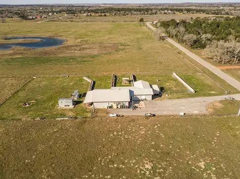 142 Zimmerhanzel Road Flatonia TX 78941