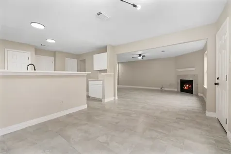 6723 Bayou Crest Drive Houston TX 77088
