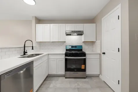 6723 Bayou Crest Drive Houston TX 77088