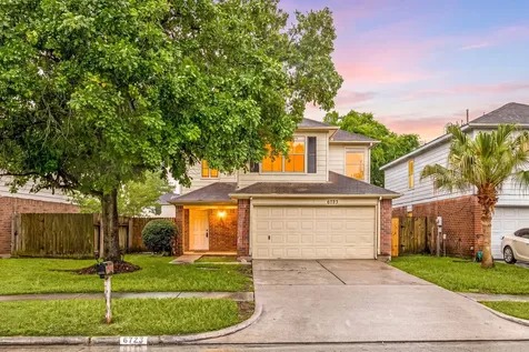 6723 Bayou Crest Drive Houston TX 77088