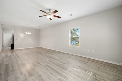 6927 David Street Pearland TX 77584