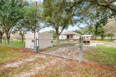 6927 David Street Pearland TX 77584