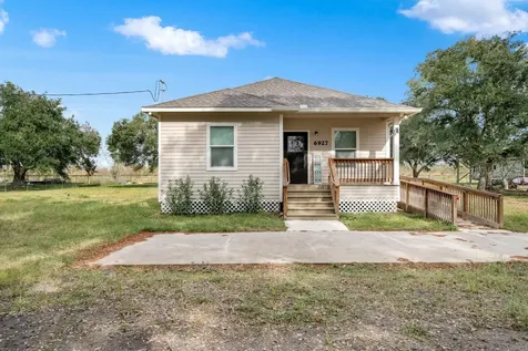 6927 David Street Pearland TX 77584