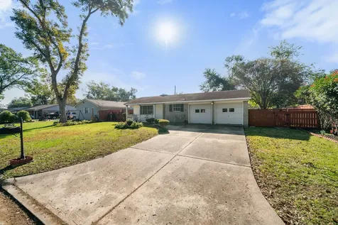 206 Southbrook Circle Houston TX 77060