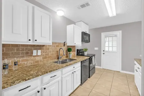 4310 7th Street Brookshire TX 77423