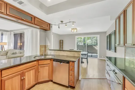 271 Litchfield Lane Houston TX 77024