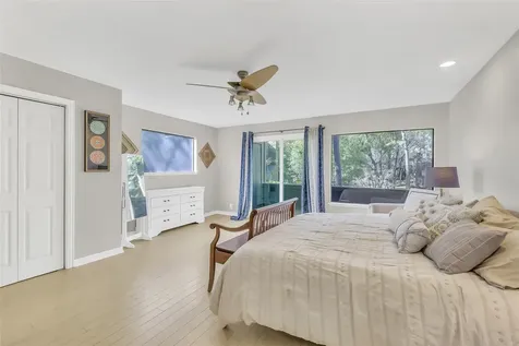 271 Litchfield Lane Houston TX 77024