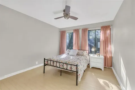 271 Litchfield Lane Houston TX 77024