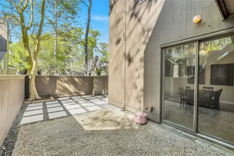 271 Litchfield Lane Houston TX 77024