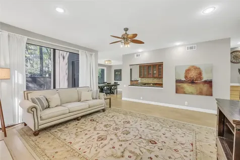 271 Litchfield Lane Houston TX 77024